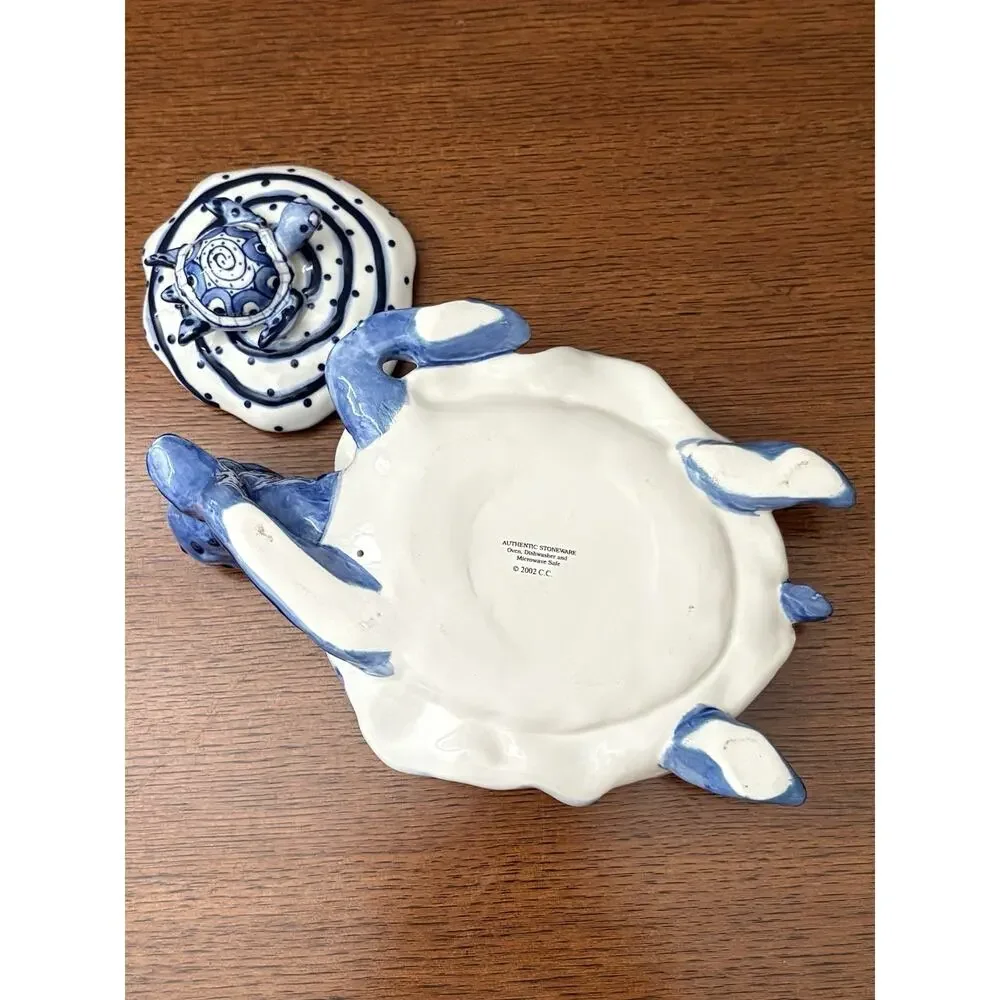 Diane Allen Blue White Turtle Lidded Stoneware Dish Decorative Art 2002